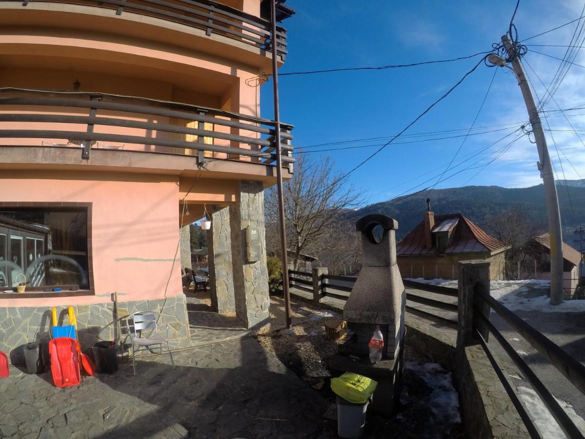 Pensiunea N.A.M Buşteni Exteriér fotografie