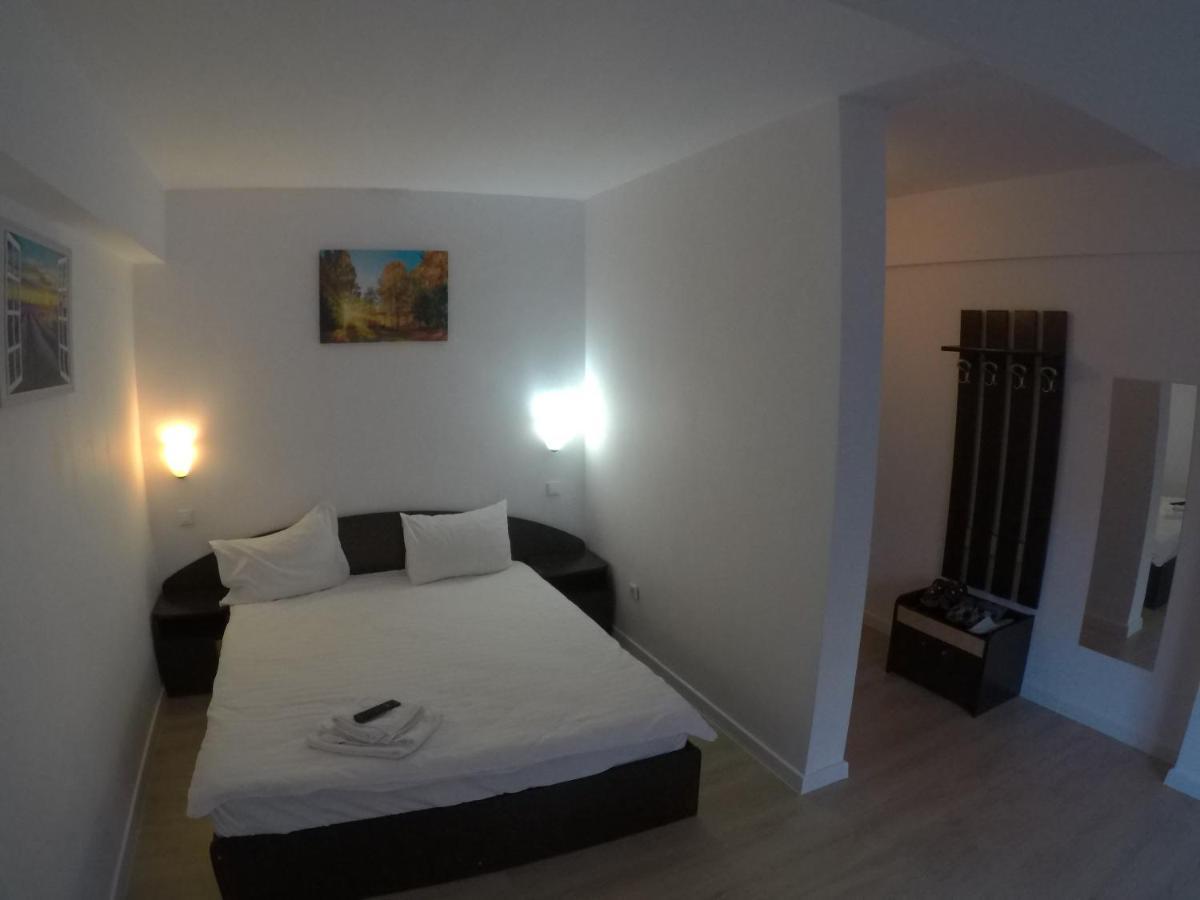 Pensiunea N.A.M Buşteni Exteriér fotografie